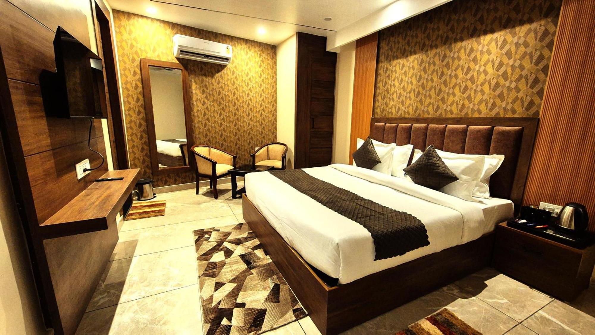 Hotel Hari Dhara, 100 Meters From Har-Ki-Pauri Haridwār Eksteriør bilde