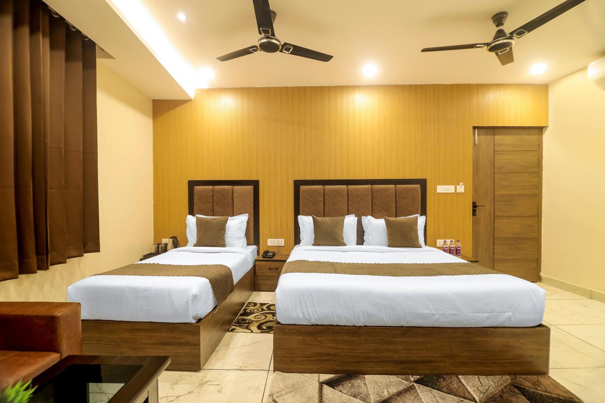 Hotel Hari Dhara, 100 Meters From Har-Ki-Pauri Haridwār Eksteriør bilde