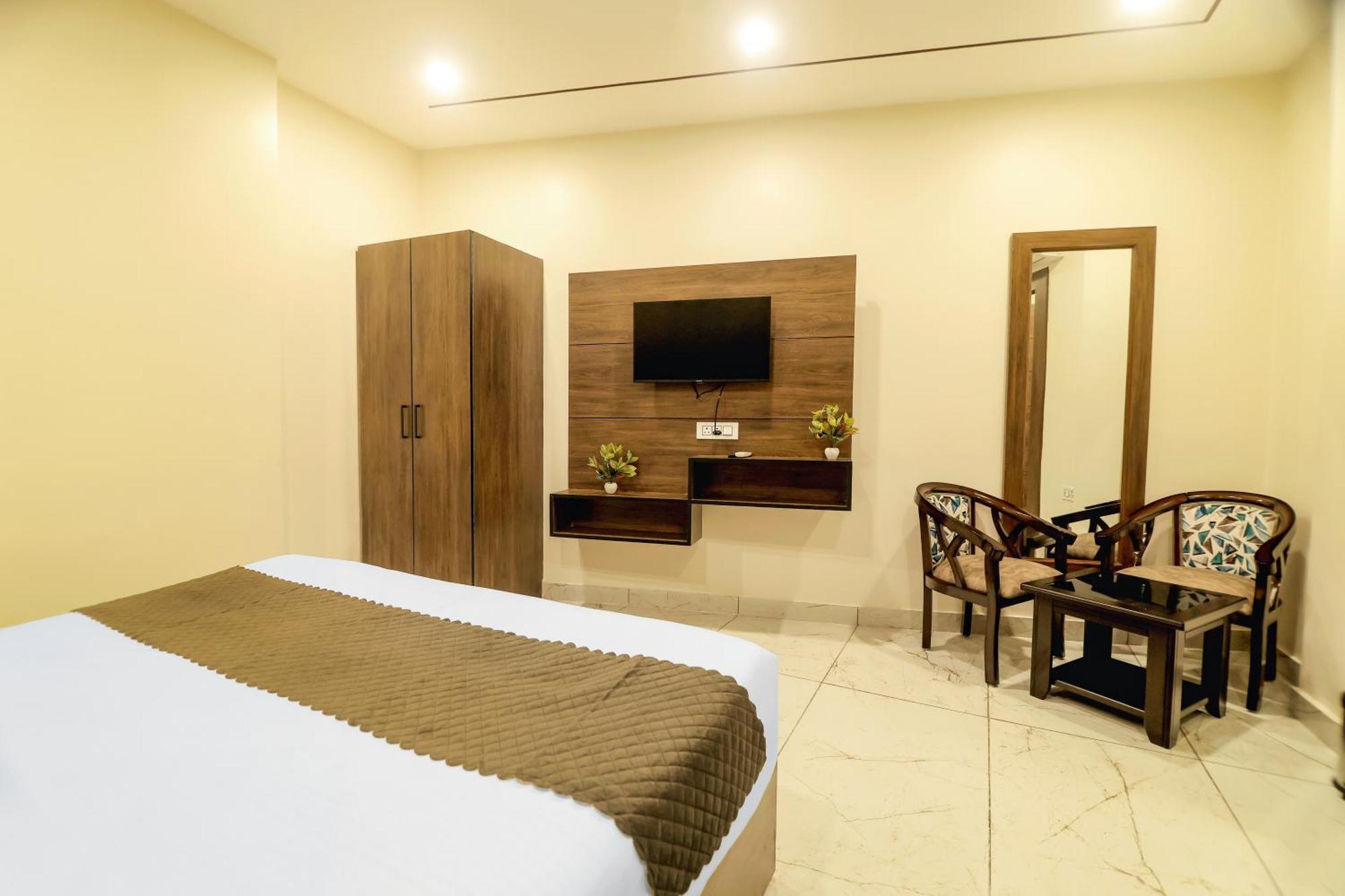Hotel Hari Dhara, 100 Meters From Har-Ki-Pauri Haridwār Eksteriør bilde